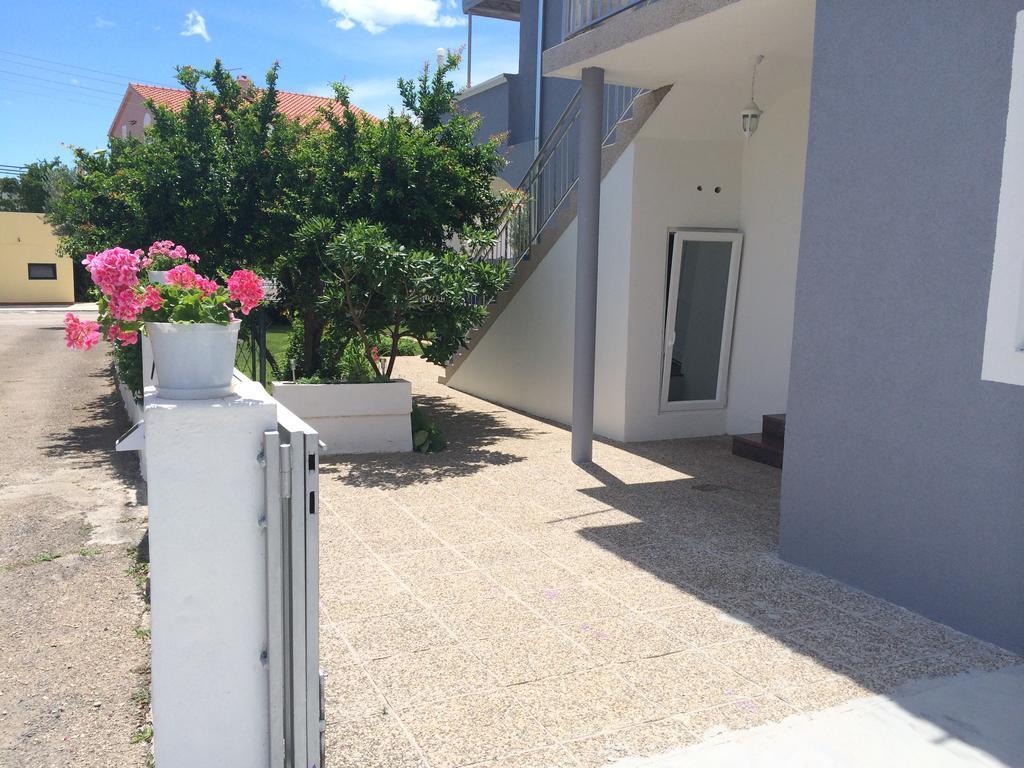 Apartments Milena Vodice Exterior photo